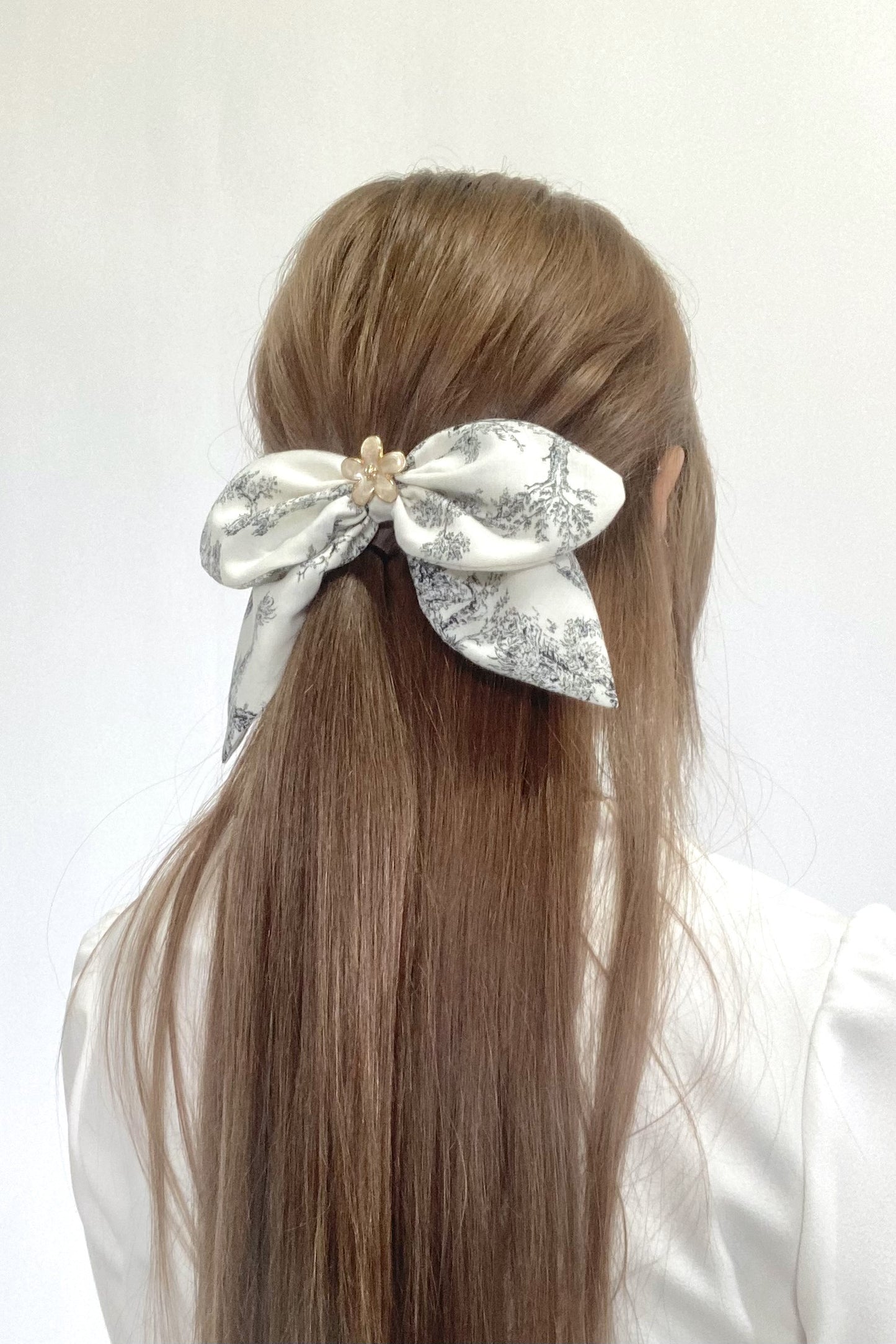 リボンヘアバレッタ
