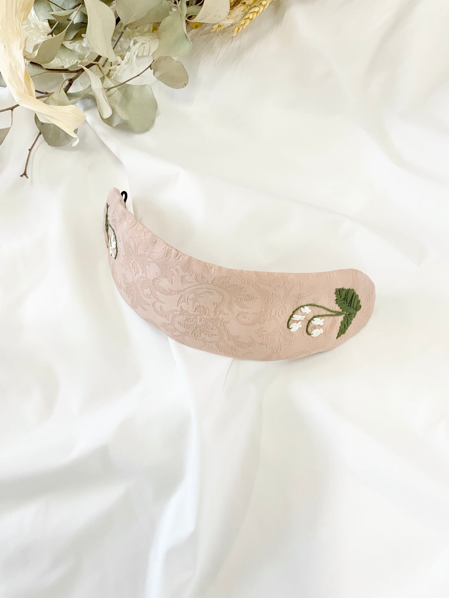 すずらんリボン刺繍ヘッドアクセサリー