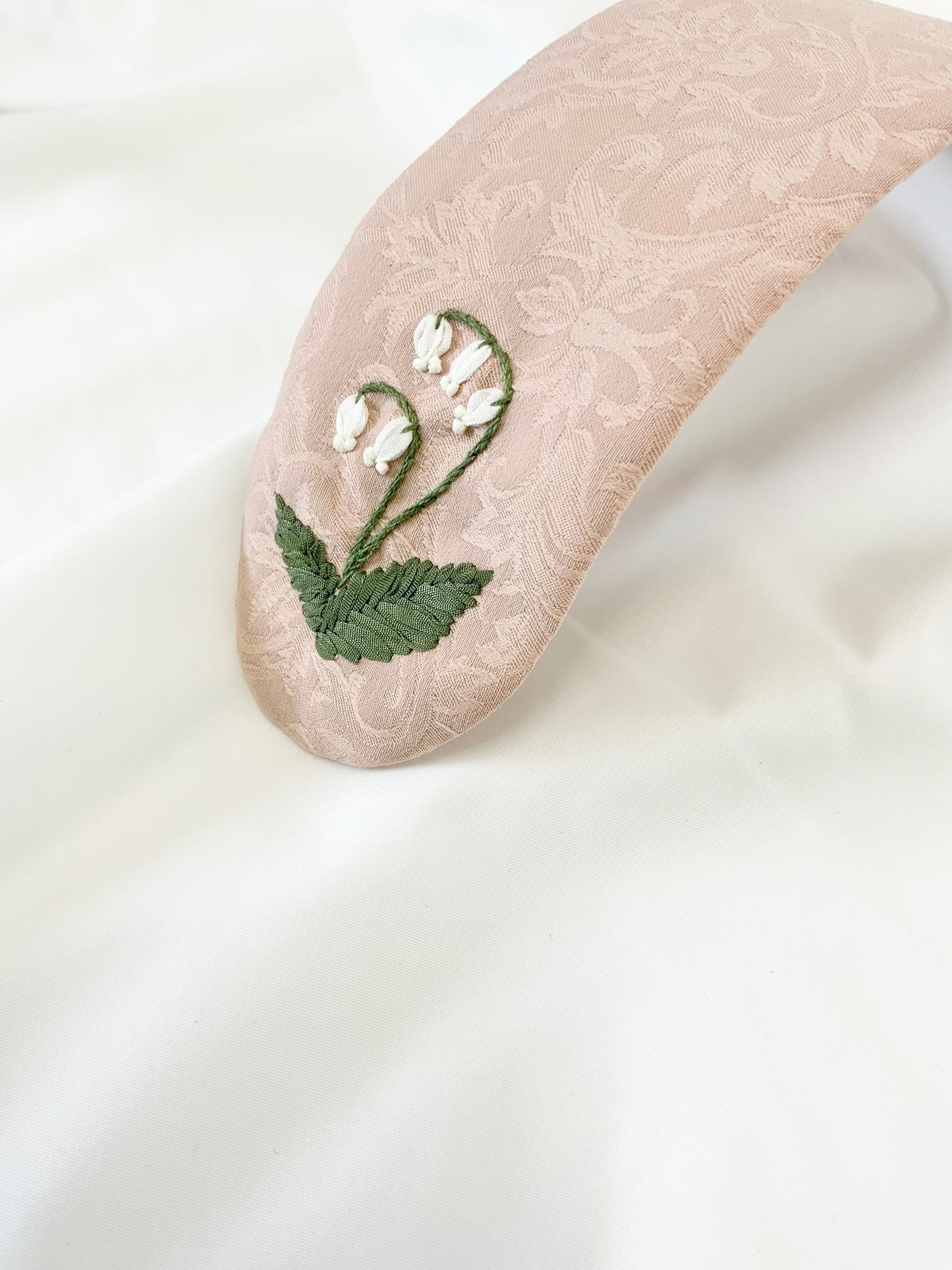 すずらんリボン刺繍ヘッドアクセサリー