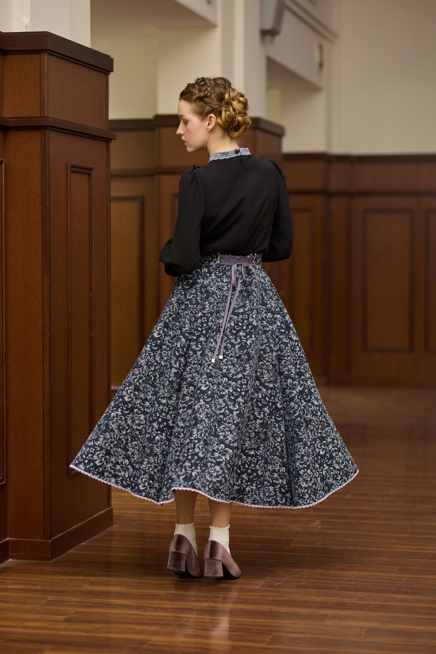 【Pre-order】Jacquard skirt/Navy