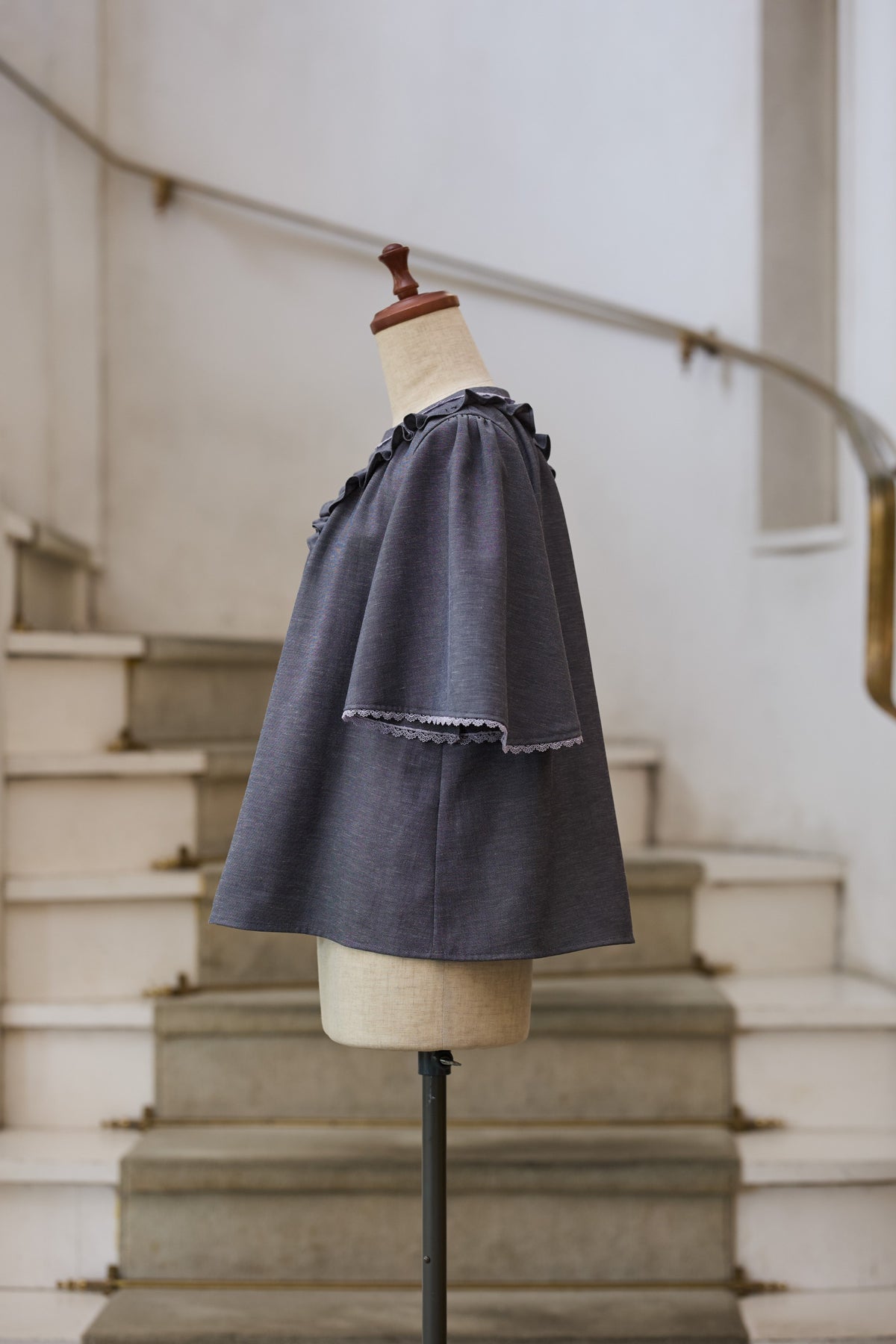 【Pre-order】Viola blouse/Gray