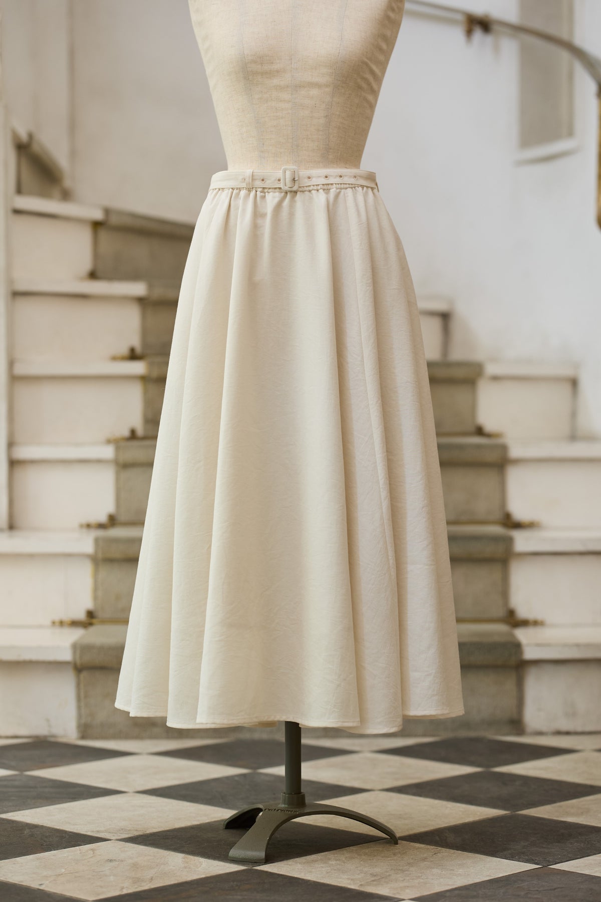 【Pre-order】Linen like flare skirt/Ivory