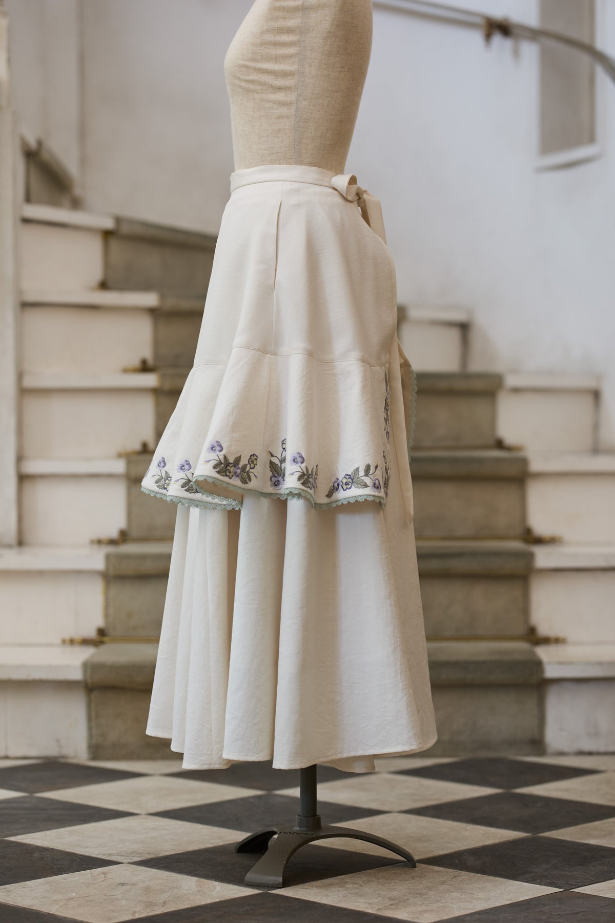 【Pre-order】Viola tablier /Ivory