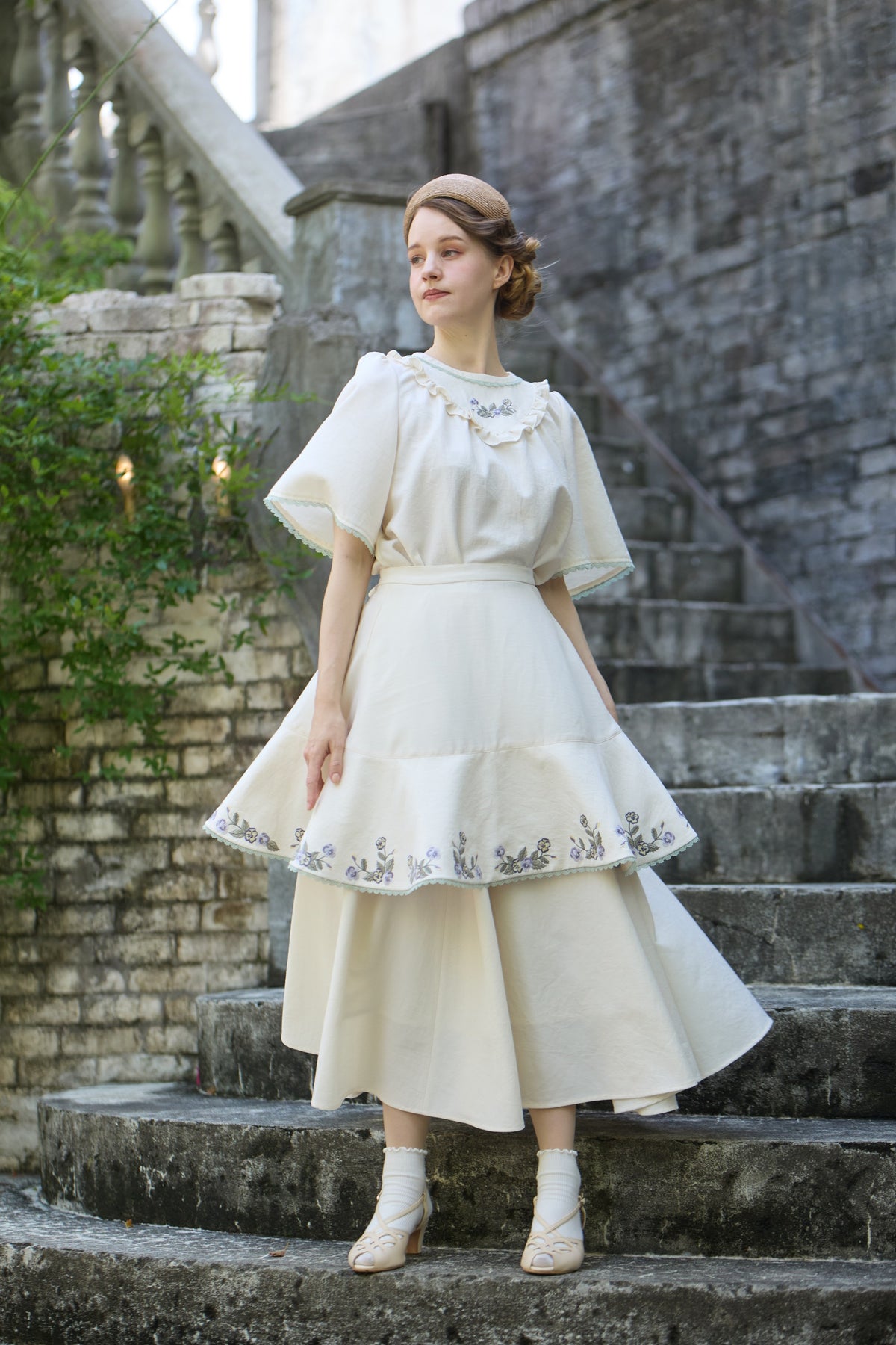 【Pre-order】Viola tablier /Ivory