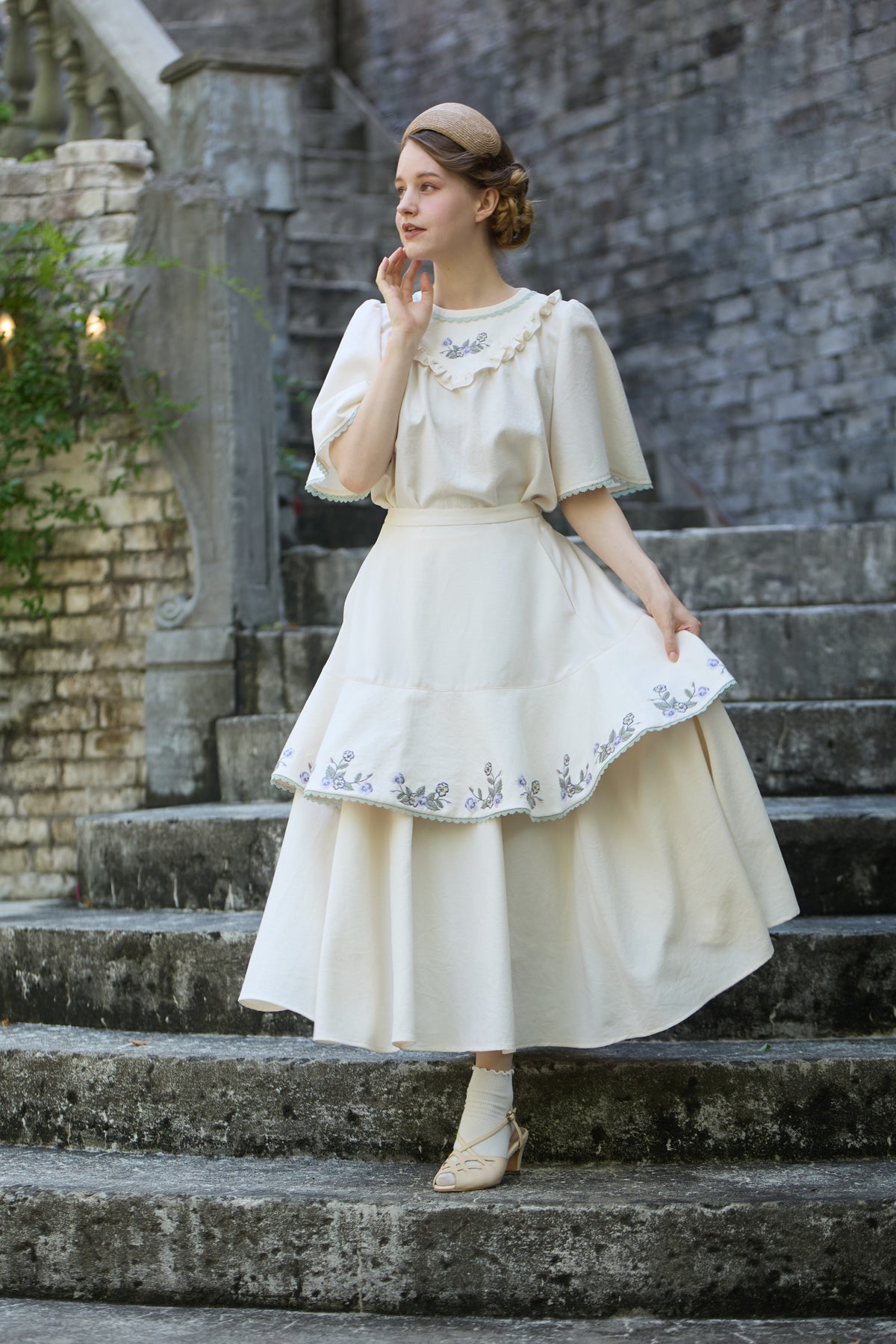 【Pre-order】Viola tablier /Ivory