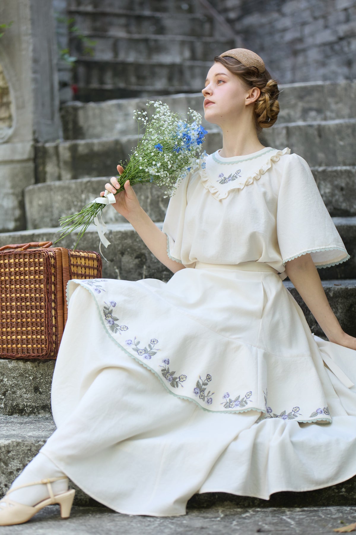 【Pre-order】Viola tablier /Ivory