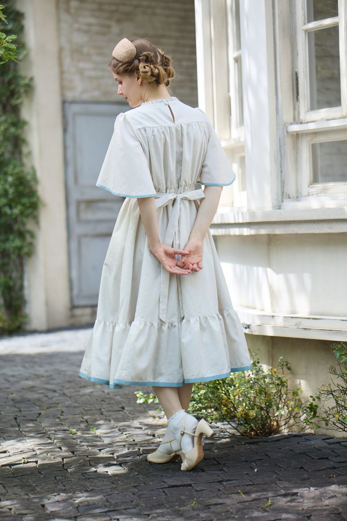 【Pre-order】Rosalie dress/Ivory