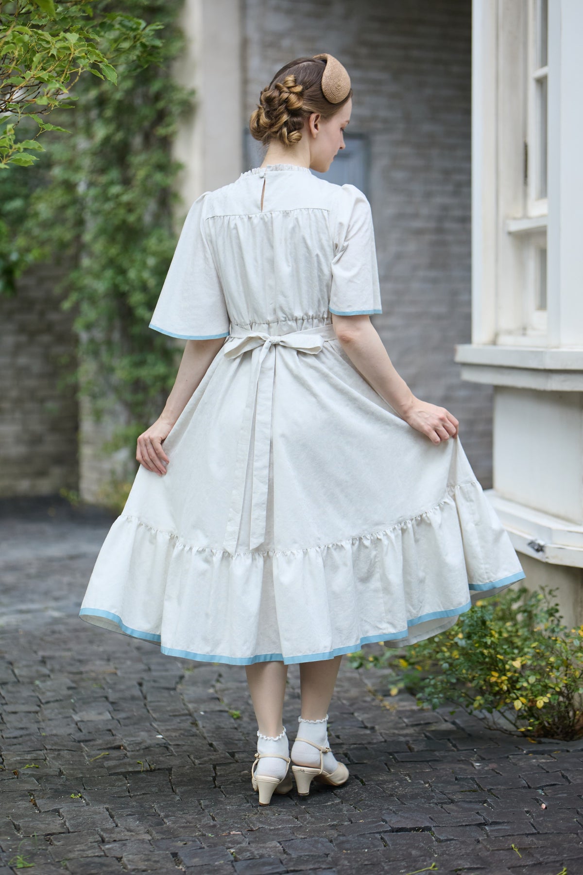 【Pre-order】Rosalie dress/Ivory