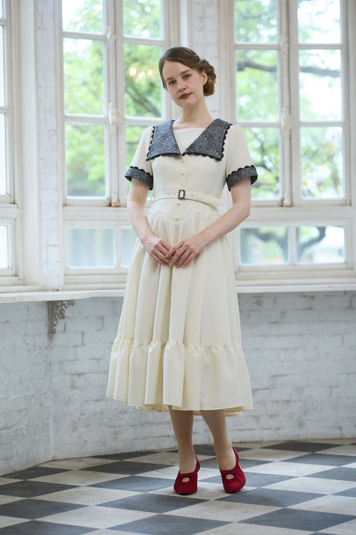 【Pre-order】Eleanor dress/Ivory×Black