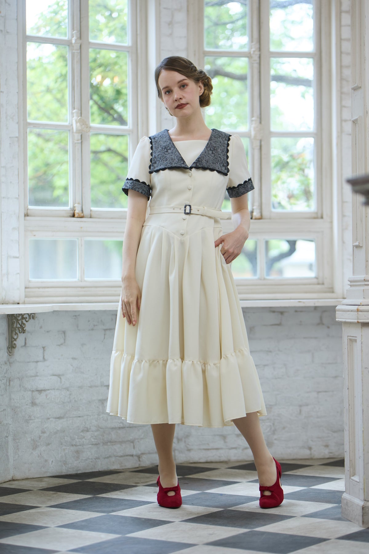 【Pre-order】Eleanor dress/Ivory×Black