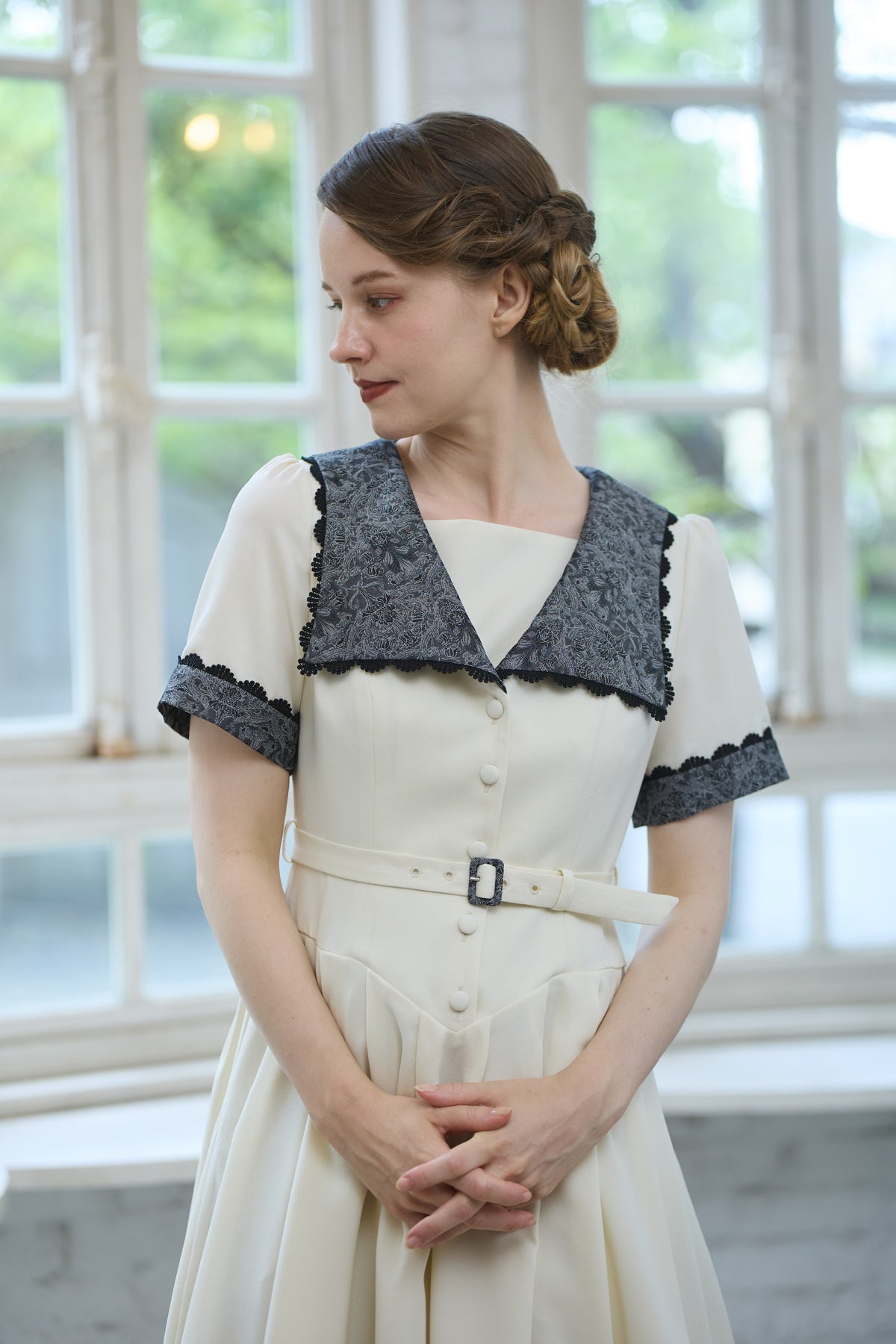【Pre-order】Eleanor dress/Ivory×Black