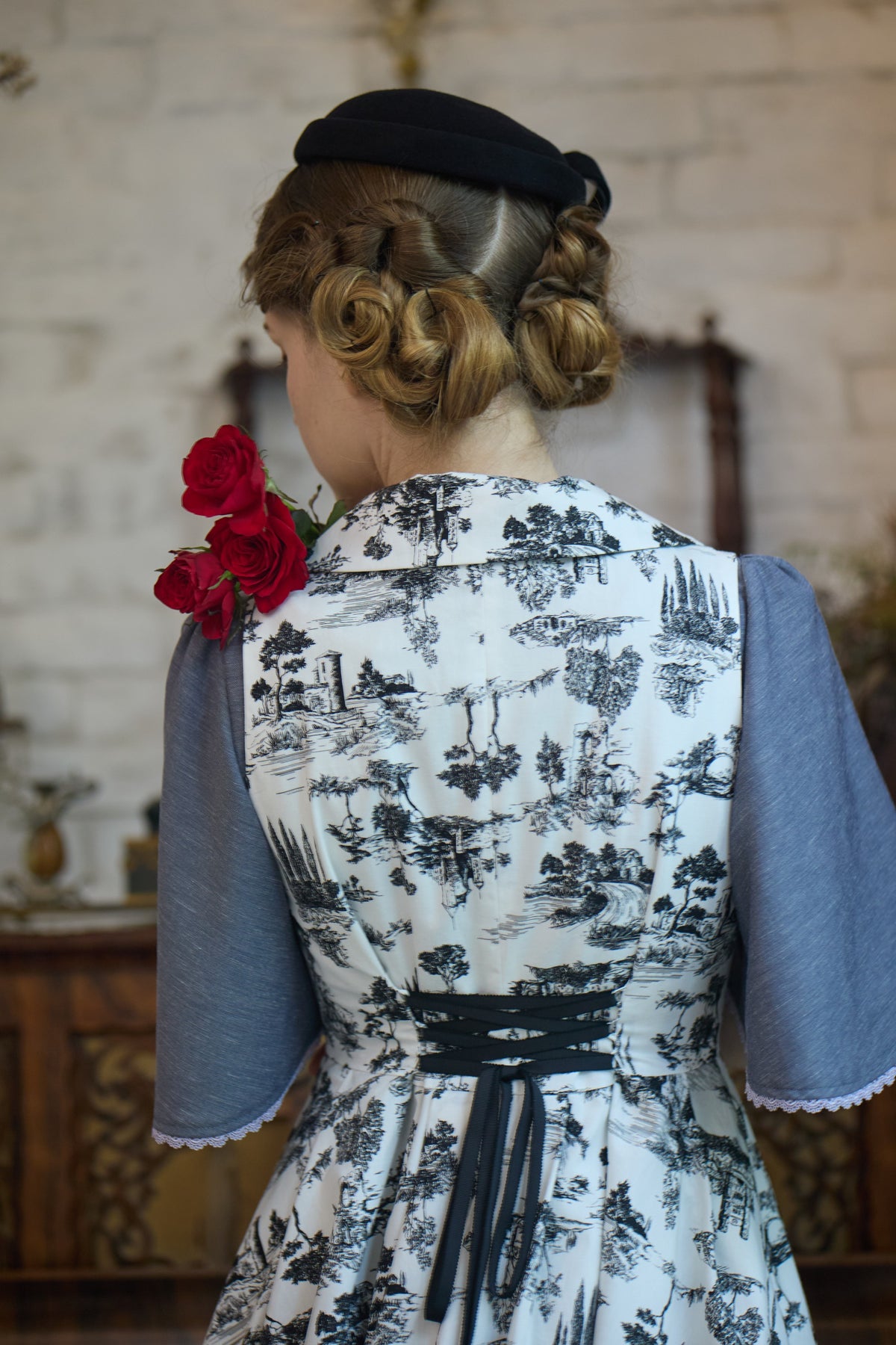 【Pre-order】Toile de Jouy sleeveless dress/Black