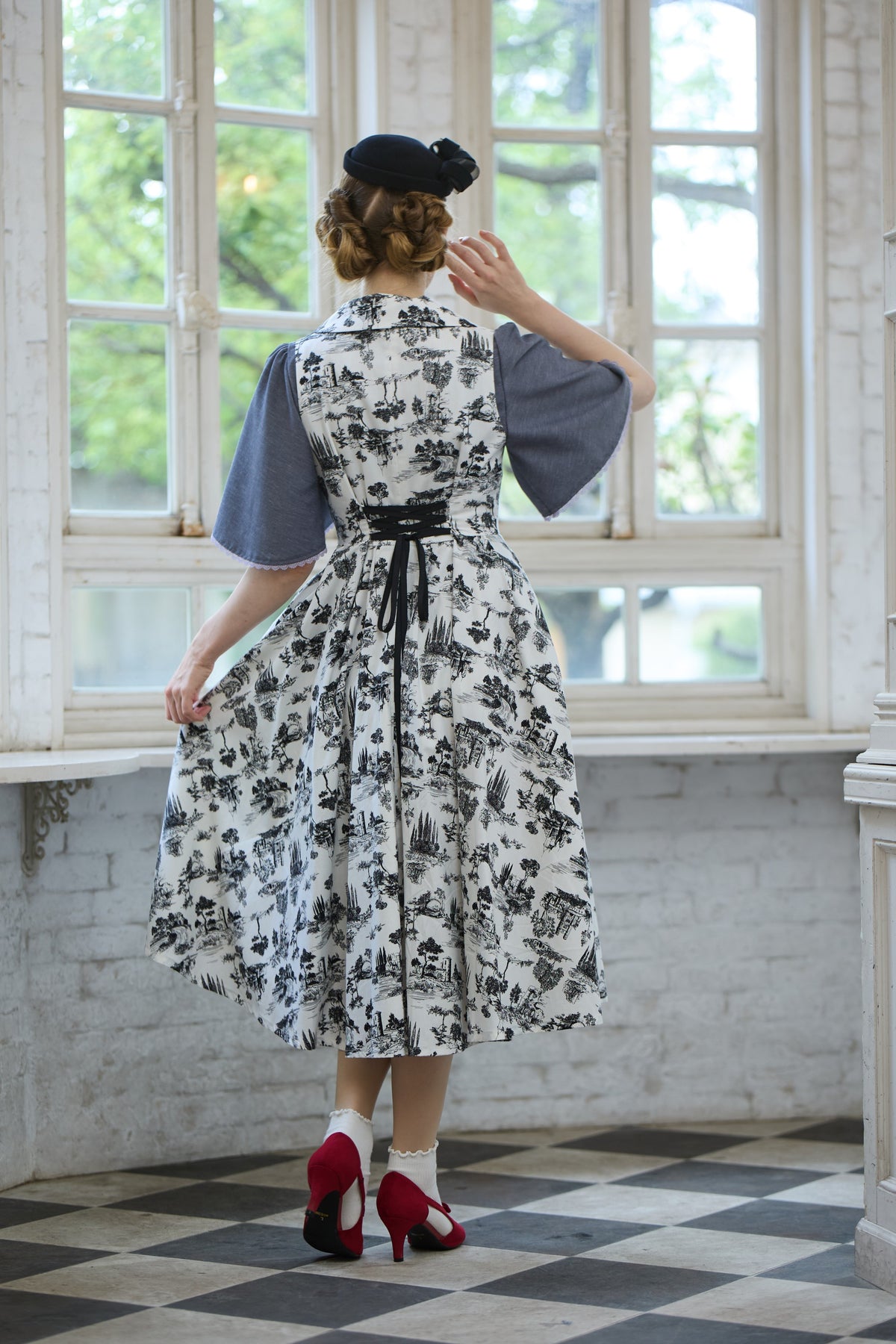【Pre-order】Toile de Jouy sleeveless dress/Black