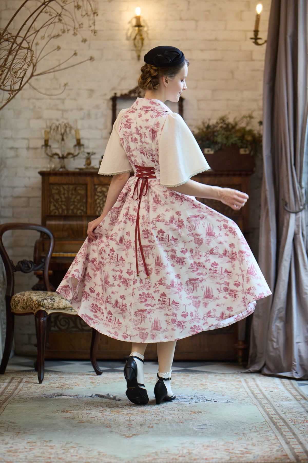 【Pre-order】Toile de Jouy sleeveless dress/Red