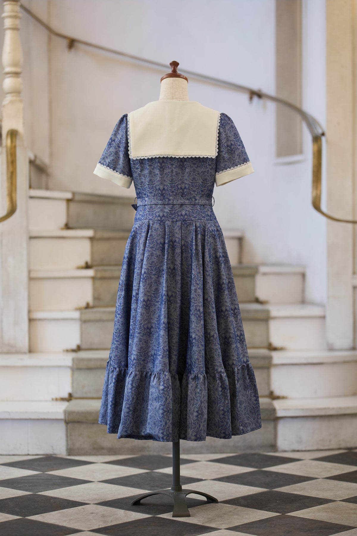 【Pre-order】Eleanor dress/Navy