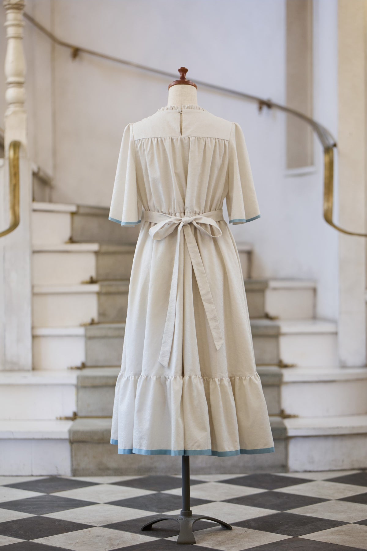 【Pre-order】Rosalie dress/Ivory