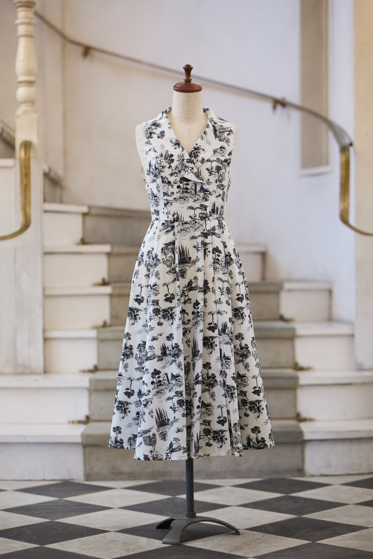 【Pre-order】Toile de Jouy sleeveless dress/Black