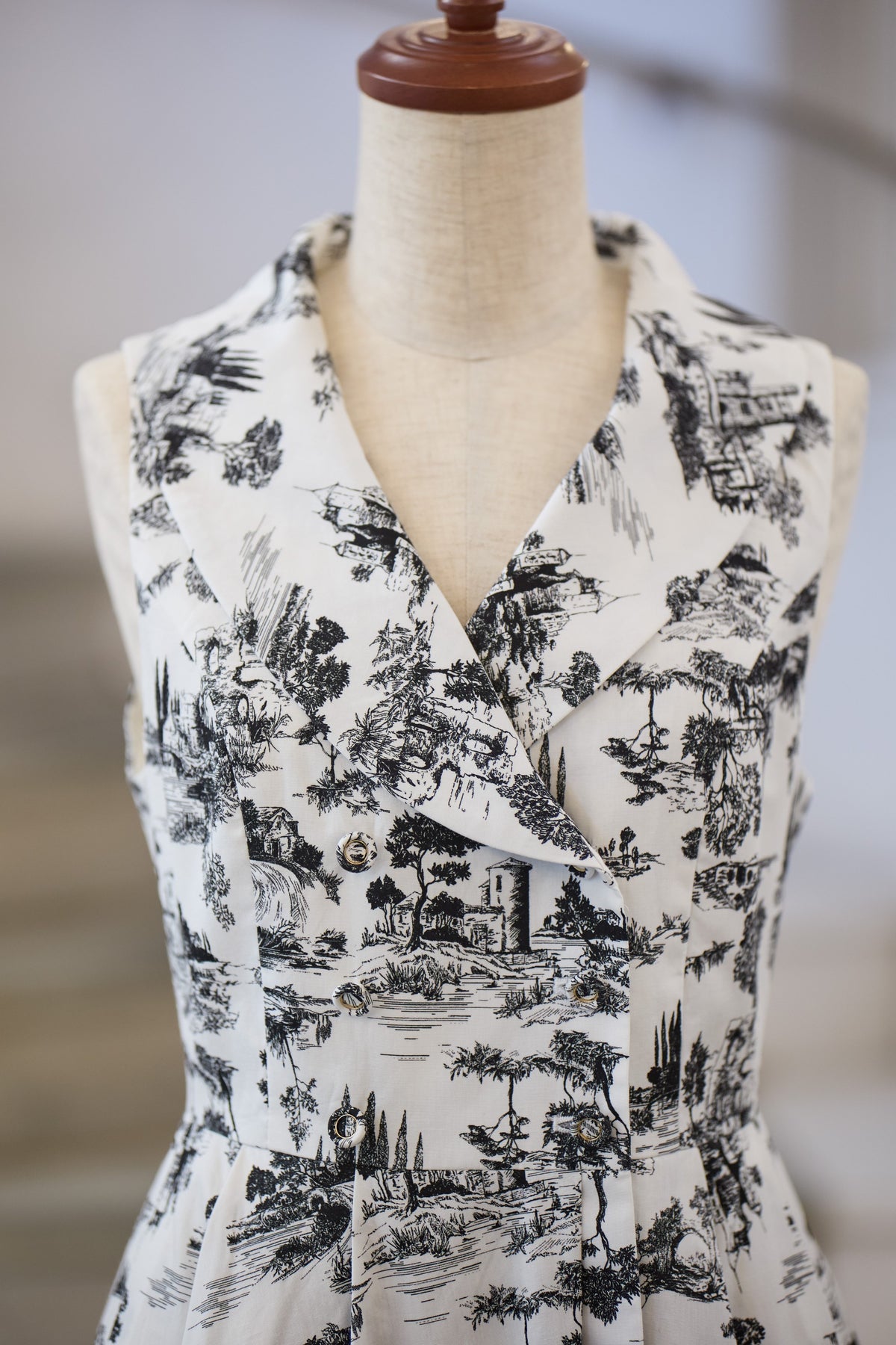 【Pre-order】Toile de Jouy sleeveless dress/Black