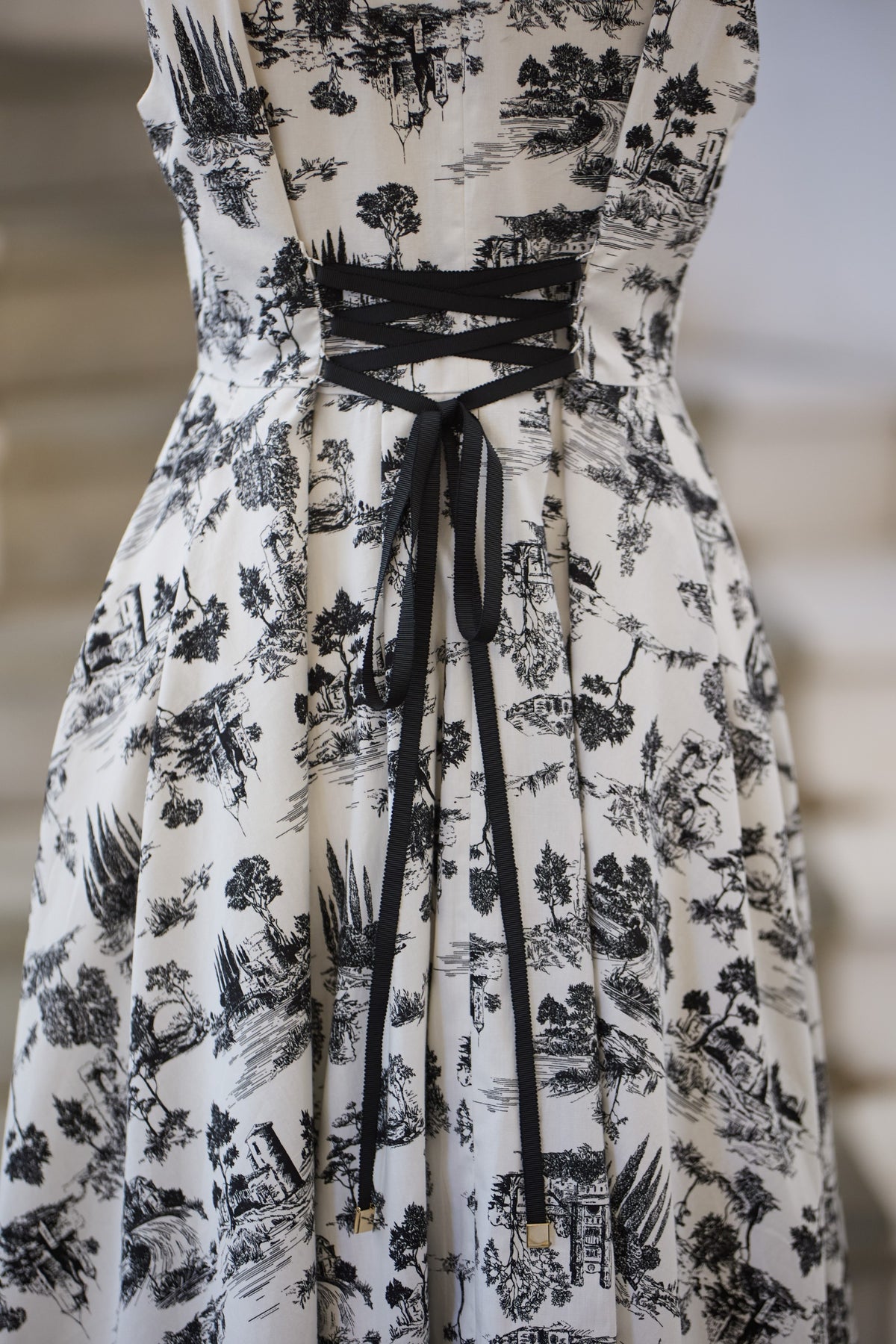 【Pre-order】Toile de Jouy sleeveless dress/Black