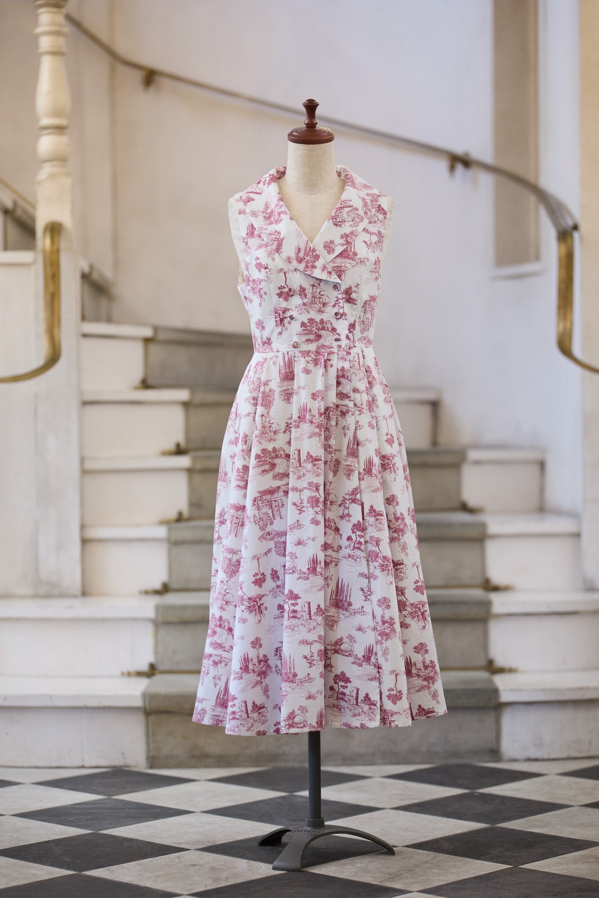 【Pre-order】Toile de Jouy sleeveless dress/Red