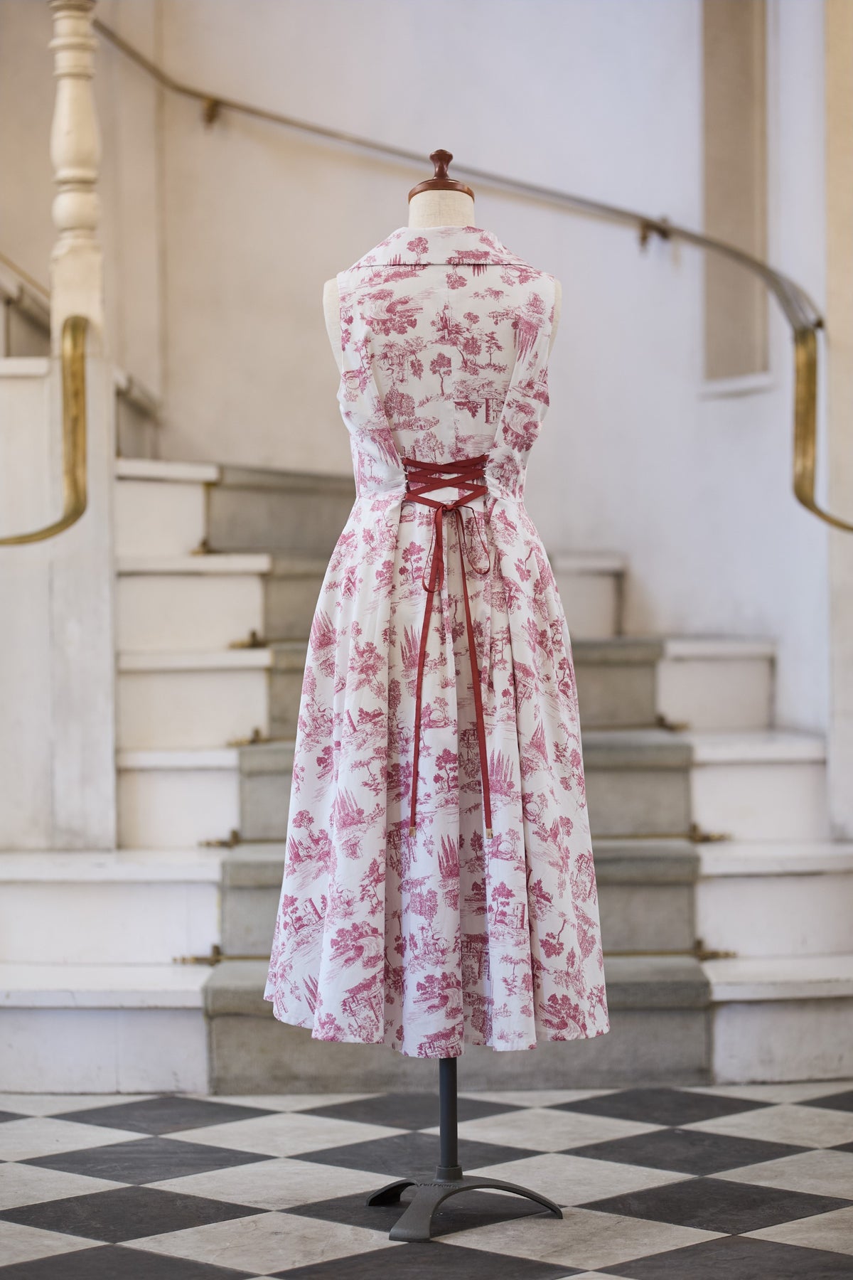 【Pre-order】Toile de Jouy sleeveless dress/Red