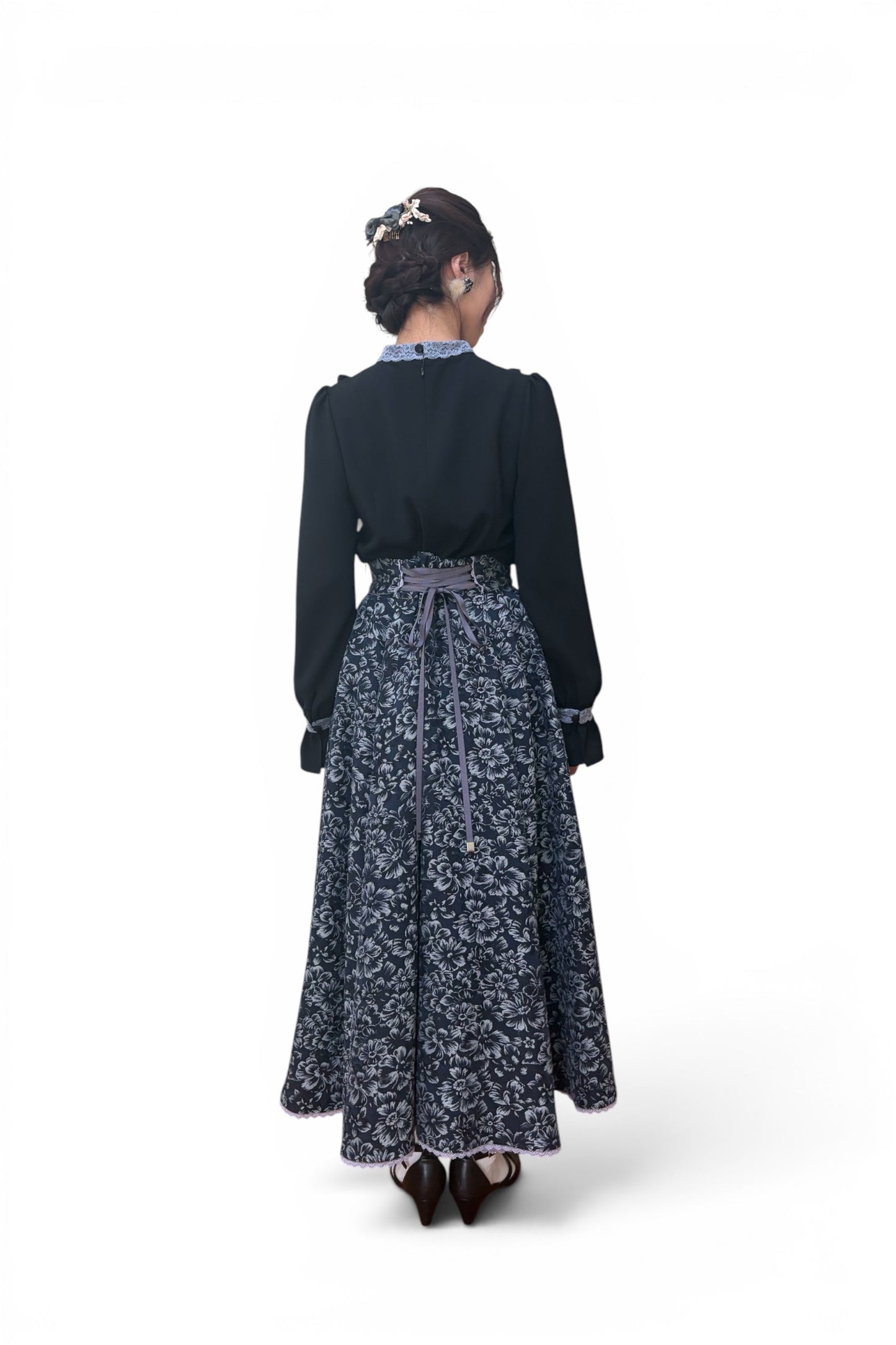 特典付き【Pre-order】Stand-up collar blouse/Black